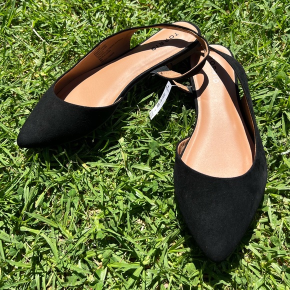 Sold - Picture 6 of 10